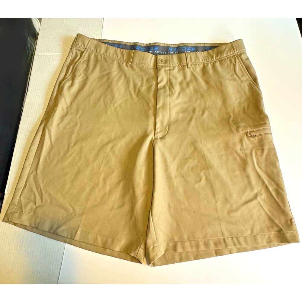Haggar Active Series Beige Utility Shorts 10" Inseam Pockets Flat Front